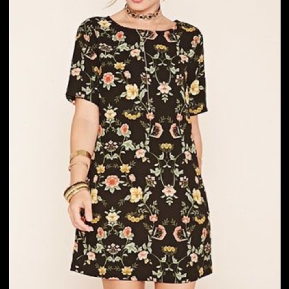 Forever 21 Contemporary Floral Shift Dress